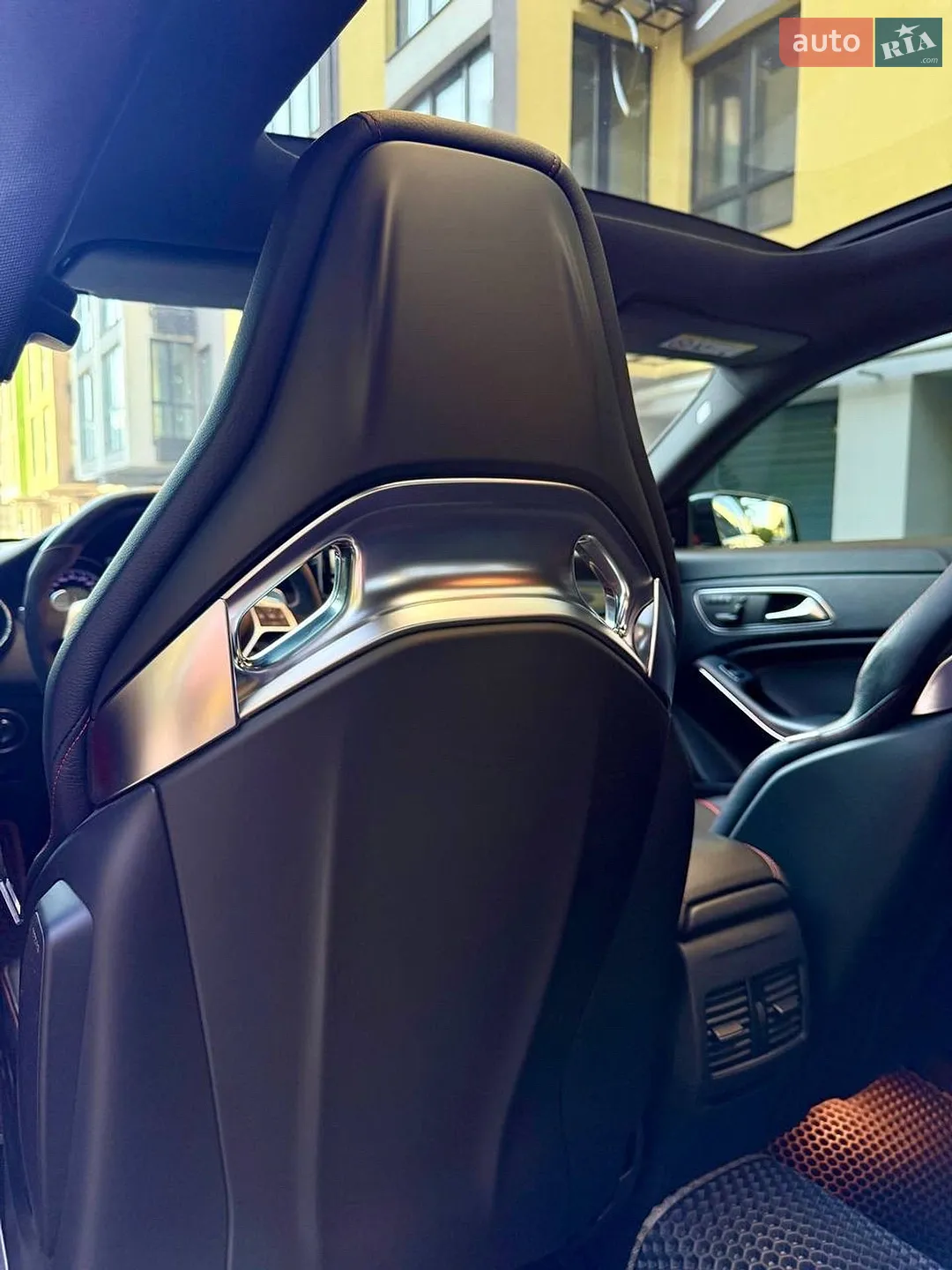 2014 Mercedes-Benz CLA-klasse - мініатюра 46
