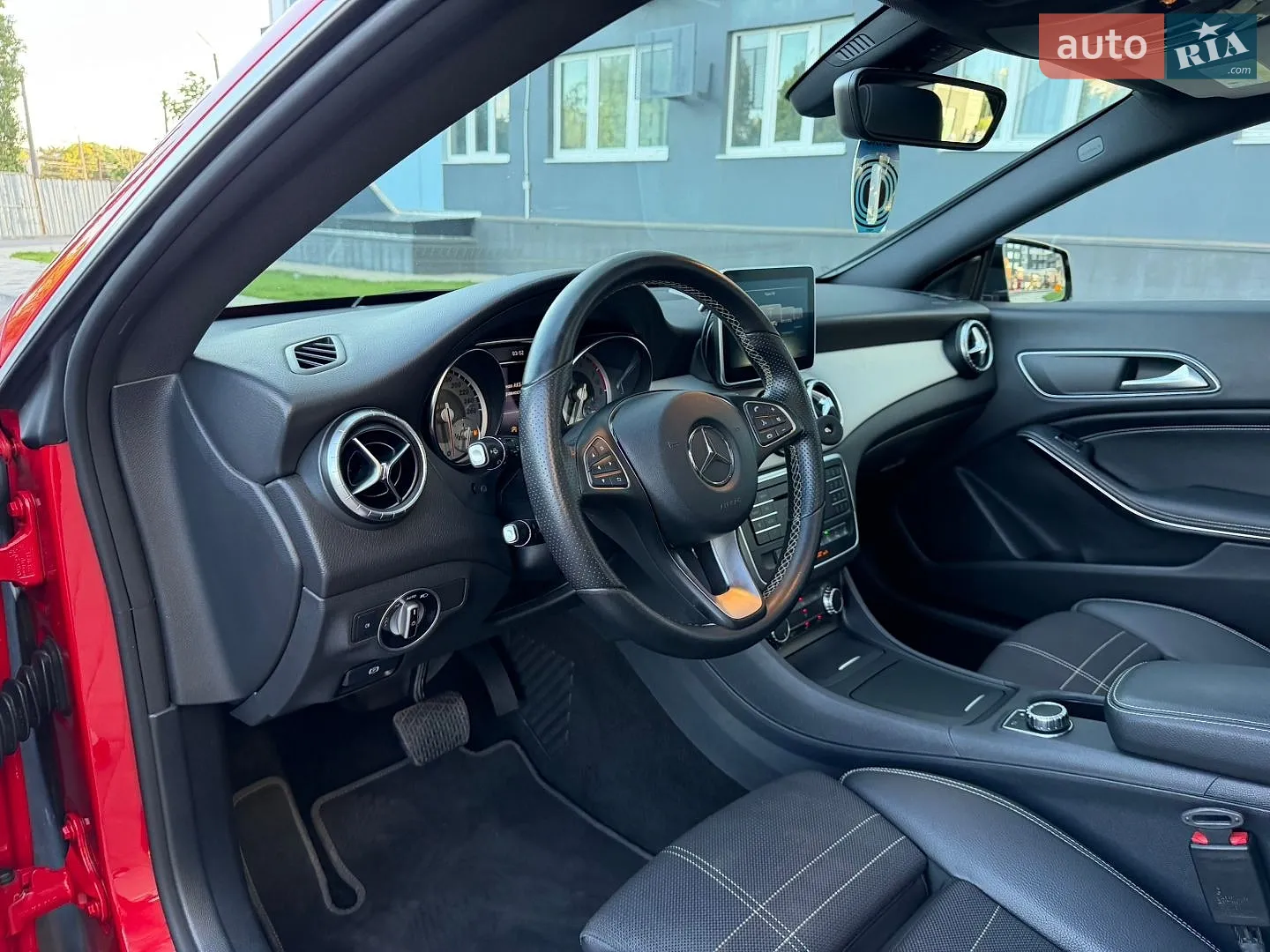2017 Mercedes-Benz CLA-klasse - мініатюра 34