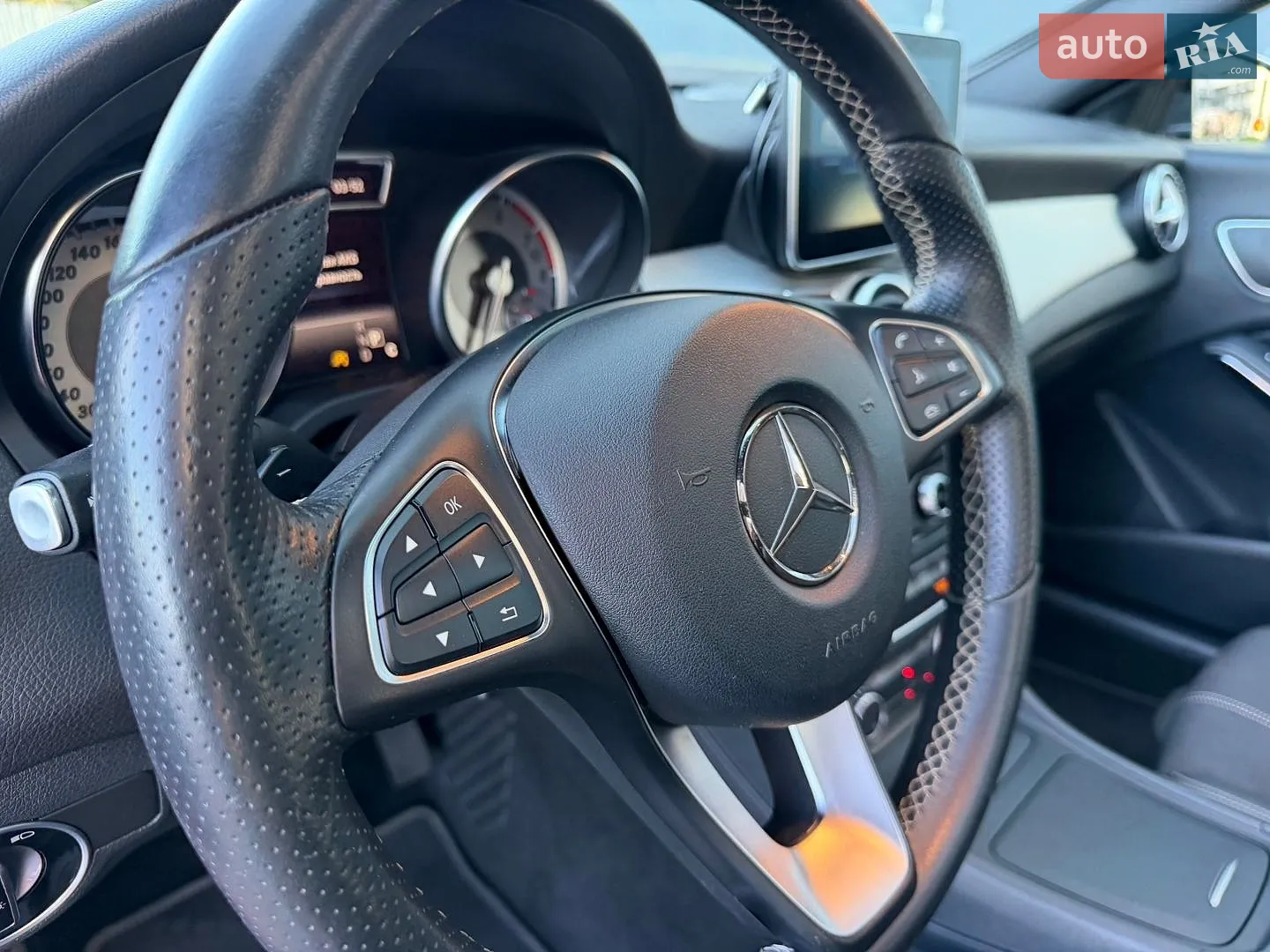 2017 Mercedes-Benz CLA-klasse - мініатюра 45