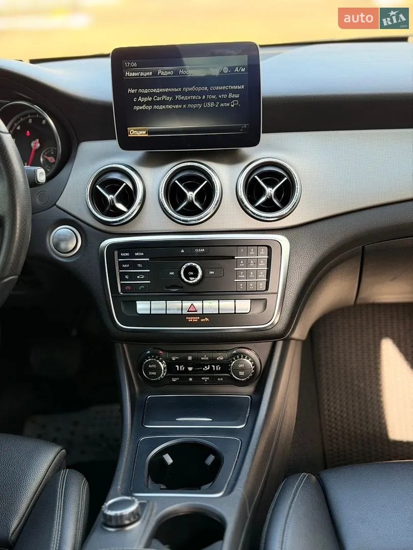 2017 Mercedes-Benz CLA-klasse - мініатюра 24