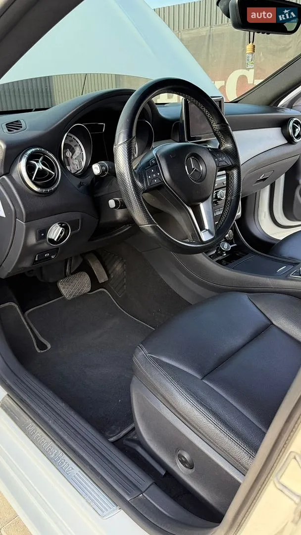 2013 Mercedes-Benz CLA-klasse - мініатюра 22