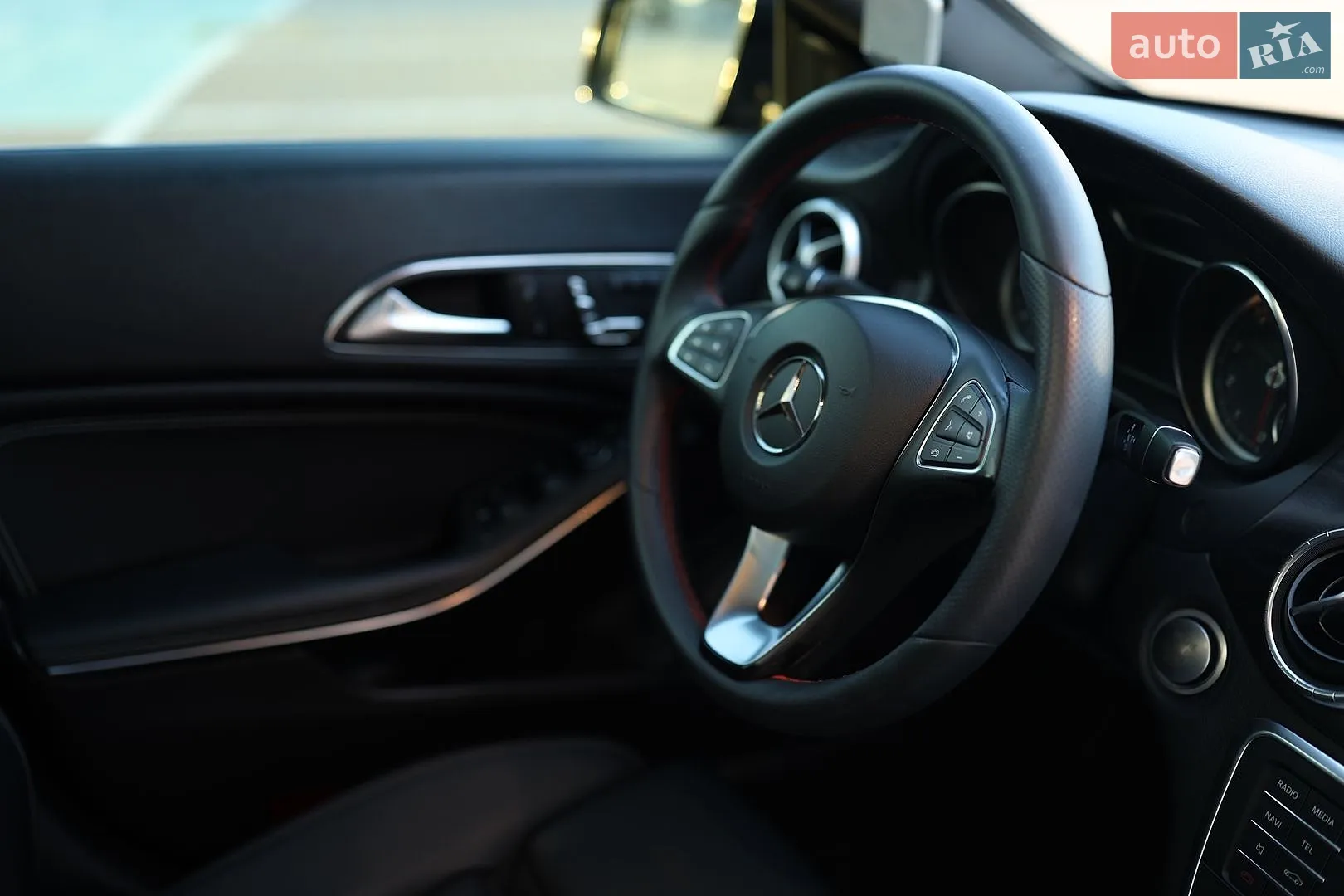 2017 Mercedes-Benz CLA-klasse - мініатюра 29