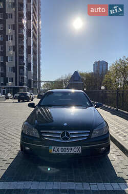 Купе Mercedes-Benz CLC-Class 2009 в 