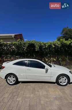 Купе Mercedes-Benz CLC-Class 2008 в 