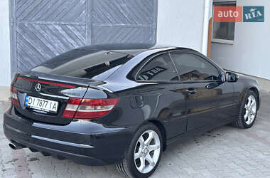 Купе Mercedes-Benz CLC-Class 2009 в 