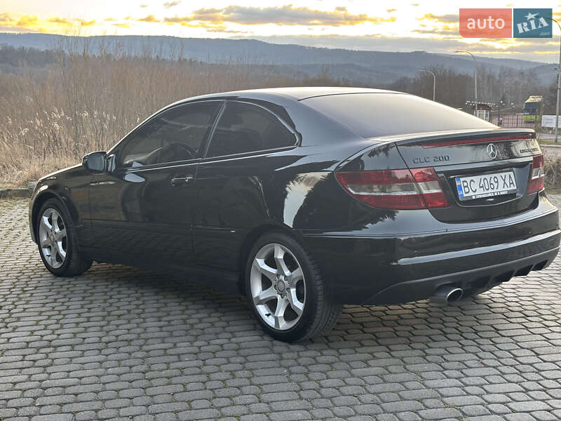 Купе Mercedes-Benz CLC-Class 2009 в Дрогобыче