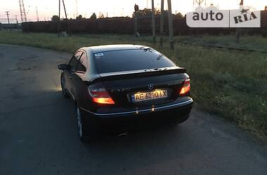 Купе Mercedes-Benz CLK-Class 2005 в Дніпрі