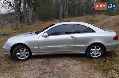 Купе Mercedes-Benz CLK-Class 2002 в 