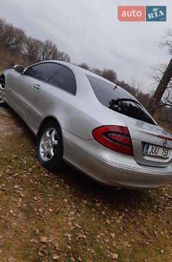 Купе Mercedes-Benz CLK-Class 2002 в 