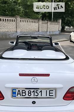 Кабриолет Mercedes-Benz CLK-Class 1998 в Виннице