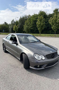 Купе Mercedes-Benz CLK-Class 2002 в Львове