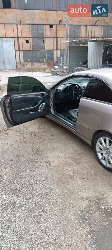 Купе Mercedes-Benz CLK-Class 2004 в Виннице