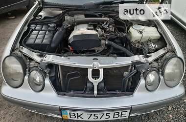 Купе Mercedes-Benz CLK-Class 1998 в 