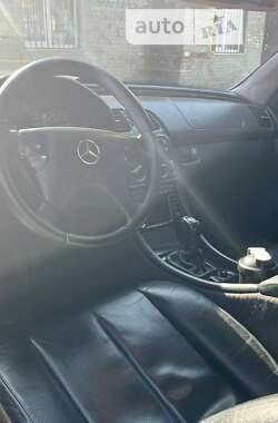 Купе Mercedes-Benz CLK-Class 2000 в Запорожье