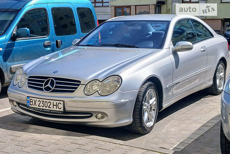 Mercedes-Benz CLK-Class 2002
