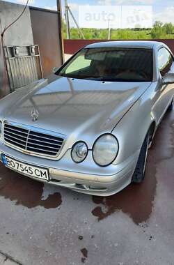 Купе Mercedes-Benz CLK-Class 2000 в Залещиках