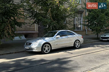 Купе Mercedes-Benz CLK-Class 2002 в 