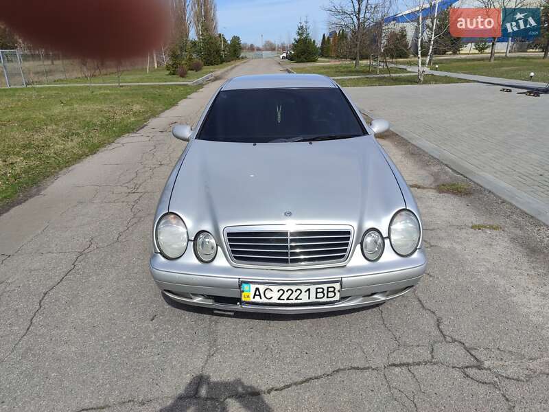 Купе Mercedes-Benz CLK-Class 1999 в 