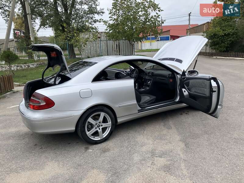 Купе Mercedes-Benz CLK-Class 2004 в Первомайську