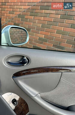 Купе Mercedes-Benz CLK-Class 2005 в 