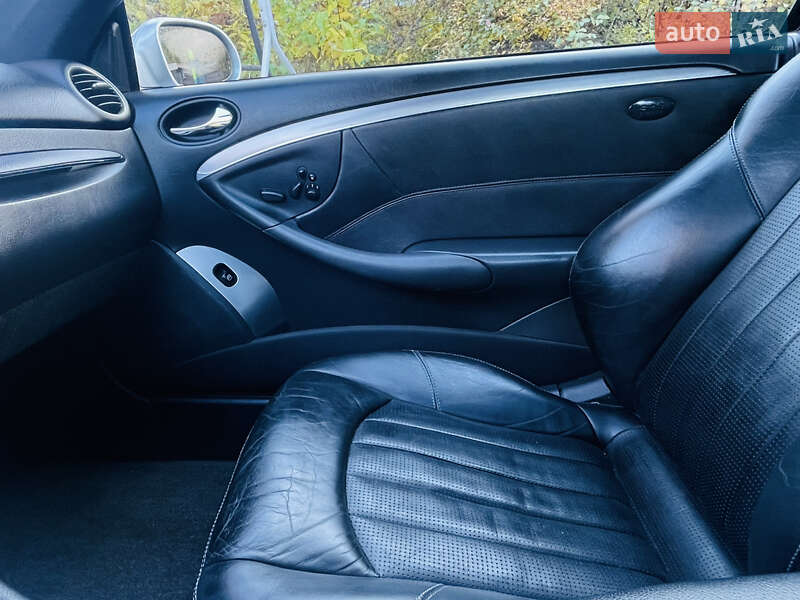 Купе Mercedes-Benz CLK-Class 2006 в Киеве