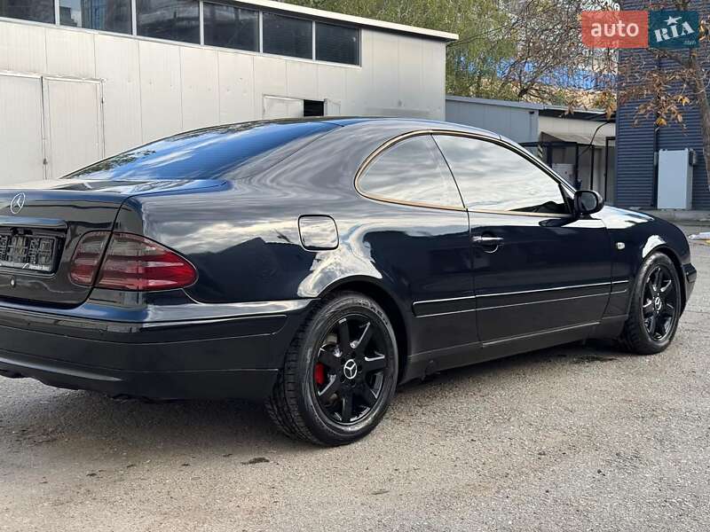 Купе Mercedes-Benz CLK-Class 1997 в Черновцах