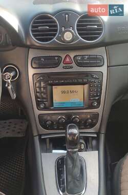 Купе Mercedes-Benz CLK-Class 2004 в 