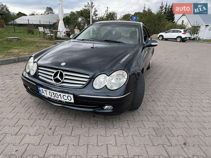 Mercedes-Benz CLK-Class 2005