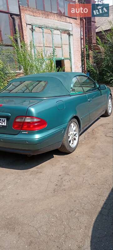 Кабриолет Mercedes-Benz CLK-Class 1998 в Киеве