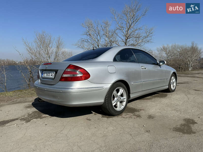 Купе Mercedes-Benz CLK-Class 2002 в Днепре фото 15 Купе Mercedes-Benz CLK-Class 2002 в Днепре