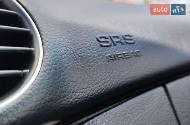 Купе Mercedes-Benz CLK-Class 2002 в 