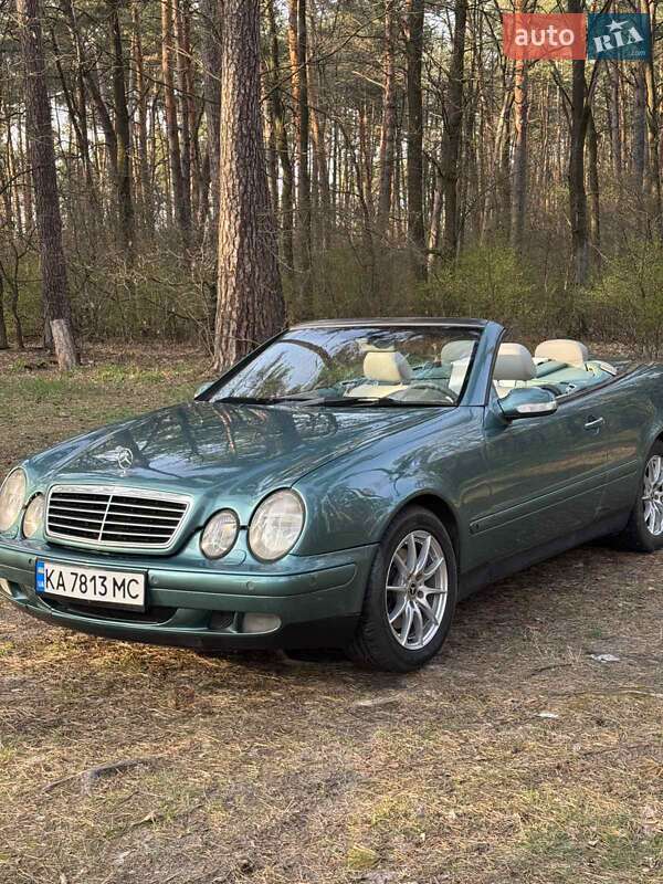 Кабриолет Mercedes-Benz CLK-Class 1998 в Киеве