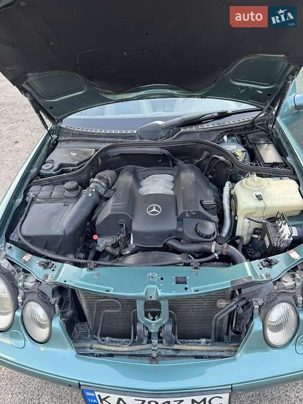 Кабриолет Mercedes-Benz CLK-Class 1998 в Киеве