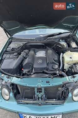 Кабриолет Mercedes-Benz CLK-Class 1998 в 