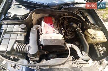 Купе Mercedes-Benz CLK-Class 2001 в 