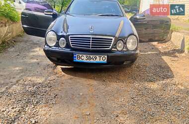 Купе Mercedes-Benz CLK-Class 2001 в 