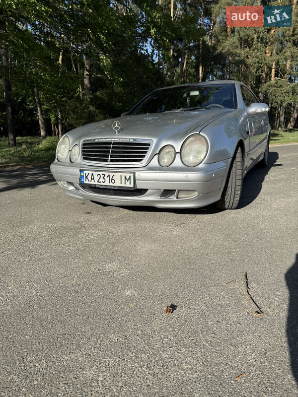 Купе Mercedes-Benz CLK-Class 2000 в Шпитьках
