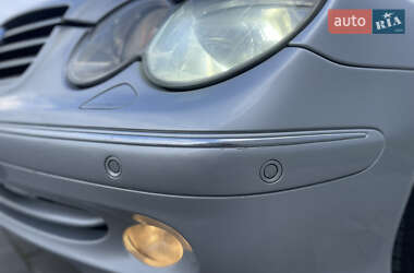 Купе Mercedes-Benz CLK-Class 2004 в 