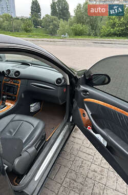 Купе Mercedes-Benz CLK-Class 2003 в 