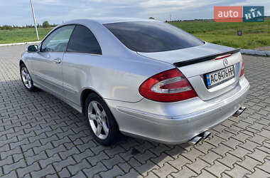 Купе Mercedes-Benz CLK-Class 2002 в 