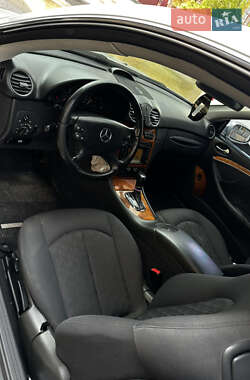 Купе Mercedes-Benz CLK-Class 2003 в 