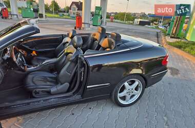 Кабриолет Mercedes-Benz CLK-Class 2003 в 