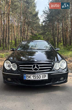 Купе Mercedes-Benz CLK-Class 2006 в 