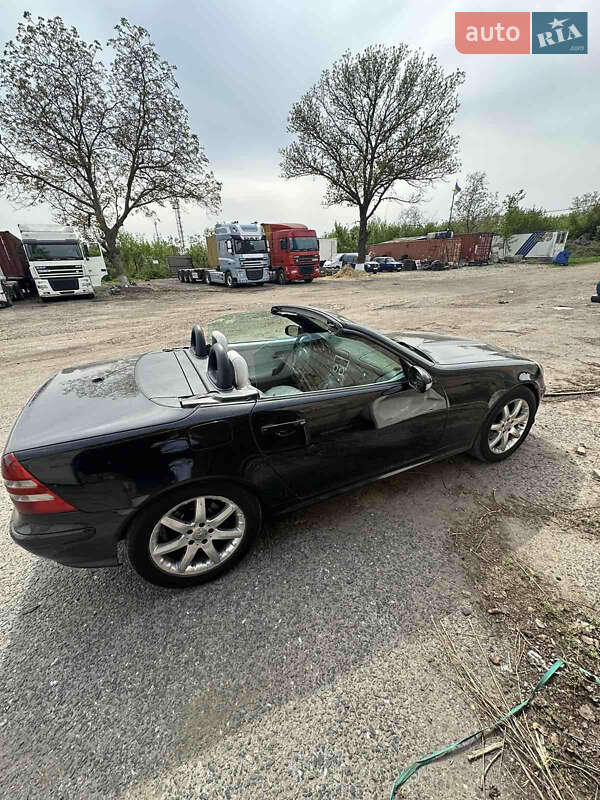 Кабриолет Mercedes-Benz CLK-Class 2001 в Одессе