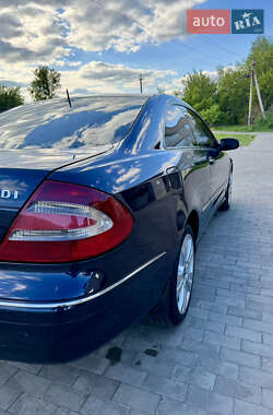 Купе Mercedes-Benz CLK-Class 2002 в 