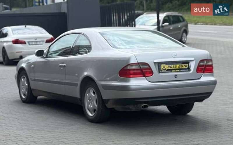 Купе Mercedes-Benz CLK-Class 1999 в Черновцах