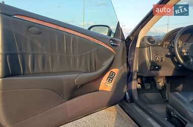 Купе Mercedes-Benz CLK-Class 2003 в 