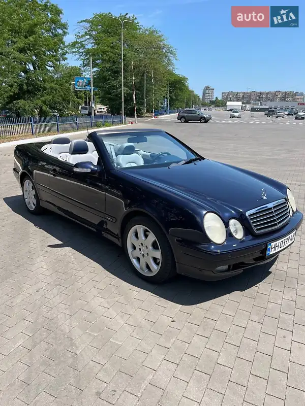 Mercedes-Benz CLK-Class