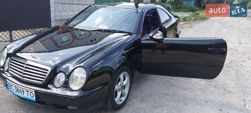 Купе Mercedes-Benz CLK-Class 2001 в Запорожье