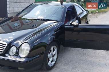 Купе Mercedes-Benz CLK-Class 2001 в 